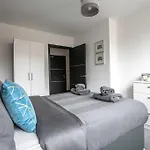 *Liverpool City Centre Modern Stylish Apartment