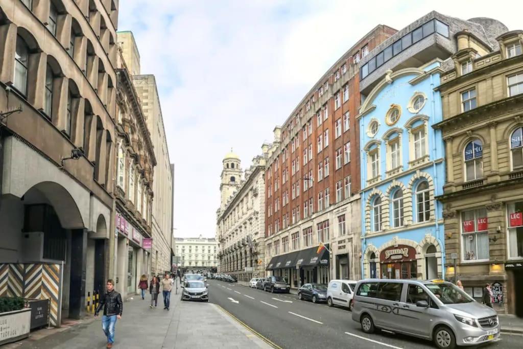 *liverpool Centre Modern Stylish *